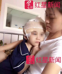 被后妈虐待昏迷111天 亲妈不要他