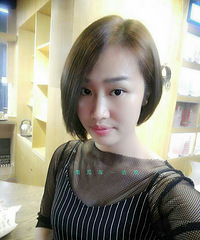 我是一名专业设计师如果你想和他们一样美美的,就来找我吧。
