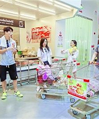 赵薇黄晓明泰国开《中餐厅》 不比厨艺比经营