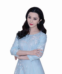 亏4400万又如何?范冰冰跨界投资房地产葡萄酒