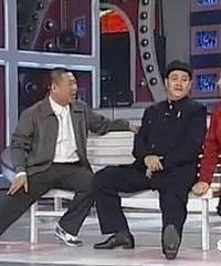 靠胸上位的柳岩,被张天爱抢角色了?