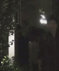 新恋情?潘粤明深夜牵手同组女演员