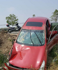 七大公路该拓宽了!大奇瑞不小心冲下路基 破相严重
