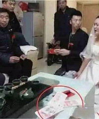 ��������̫Сŭ��ƭ�� ����:����ģ��������