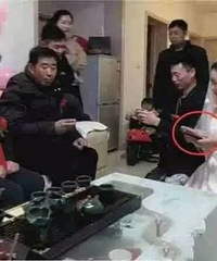 ��������̫Сŭ��ƭ�� ����:����ģ��������