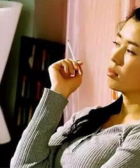 曾获10个影后 与巩俐齐名 她的性感深入骨髓