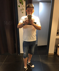 征婚?
