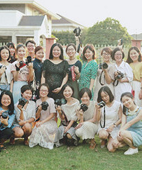 女摄影师的party还是第一次参加