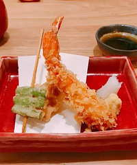 "惊呆了!第一次现场看料理长拔刀现剖蓝鳍金枪鱼!不用花天价就能