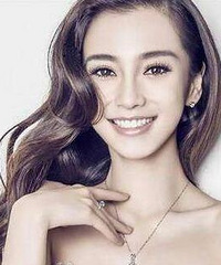 "Baby回应紧急就医:是感冒引起的肠胃炎"