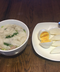 家有一枚不挑食的萌娃...