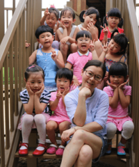 "搭建沟通桥梁的“心理学专家” 记——杭州市行知幼儿园何炯老师