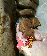 牛肉馅月饼,真材实料看得到,