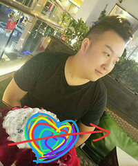 90年微胖小伙