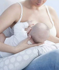 "胸小就没奶?这些母乳喂养误区你还没走出来?"