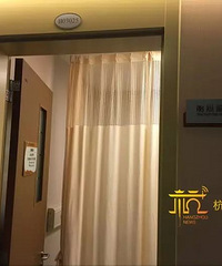 "突发!今早滨江某酒店内,怀胎7月孕妇被困电梯里近半小时"