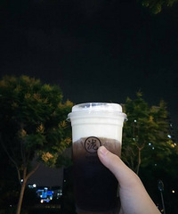 一个人,一座城。