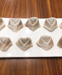 下午从3个不同地方采购回来的美食七石缸: