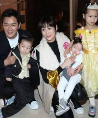 "陈浩民老婆5年4胎全是剖腹产, 近期他老婆爆出真相, 让人吃惊!"