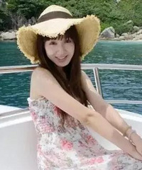她是爱情公寓一姐,与薛之谦霍建华传绯闻,还陷整容风