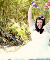 Ů���ڻ���ǰ10�챻˦ һŭ����ǰ����.....