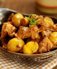 "武汉吃货注意:这个节令美食不能多吃!姑娘伢吃了一斤后胃出血,