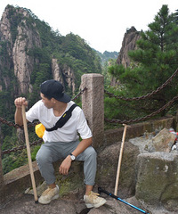 匆匆一人越黄山