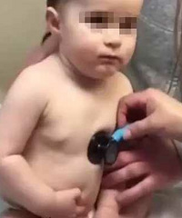 �����ͯ�Ϻ��������ۣ�ҽ��һ���ų���