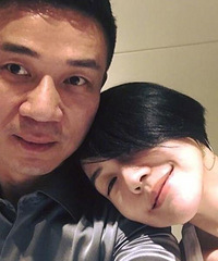 小S靠在丈夫肩膀上 甜笑秀恩爱:跟我的爱人