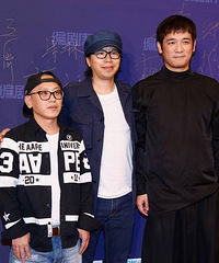 首届编剧嘉年华举行 《战狼2》获行业关注奖