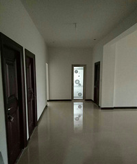 �׷�����