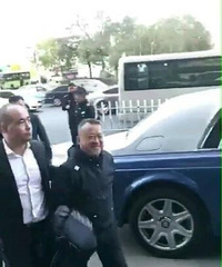 ������� ��־ΰ���������������˾�̾