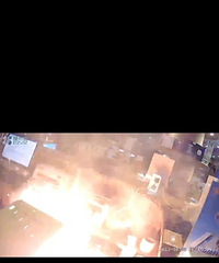 吓死了!新买的iphone手机突然自爆了