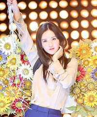 "谢娜怀孕后众多好友探望,只有她毫无反应…"
