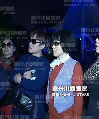 "公园夜间灯带“亮瞎眼” 阿姨广场舞都不跳"