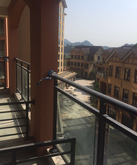 ���Ұ�����˹���·����۵�����Ԣ�ܼ�20��һ����Ͷ����ס���ɣ�