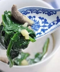 "四.菠菜猪肝:促进铁吸收.菠菜中较丰富的"