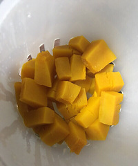 "【宝宝吃饭啦】+最爱的牛奶南瓜"