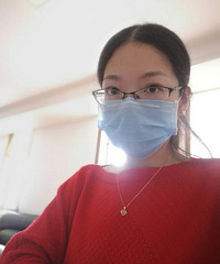 我本应该梳个最正常不过的发髻,安安静静地