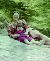 "29年前,剖腹产39天后得知女婴不是亲骨"