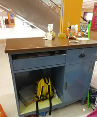 ������֣����ֶ�����������Ҫ������ͯװ���ȫ������˦���Ͽ���