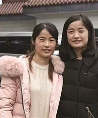 "警方调查人口信息,发现两女孩长得一模一样!结局太暖心…"