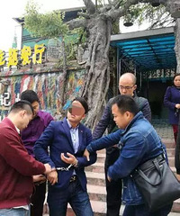 "杭州价值百万的一套房,他花10万就拿下了?房产证刚到手"