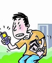 "杭州价值百万的一套房,他花10万就拿下了?房产证刚到手,他带"