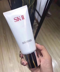 "SK2氨基酸洗面奶洗面奶界中的泰斗。很细"
