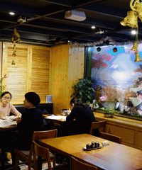 "板桥路的治愈系美食!蛋花猪扒锅、浅草牛肉饼、蛋包饭……人均低