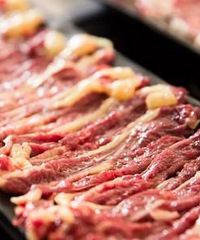 "牛者潮汕牛肉火锅 带给你很大的满足"
