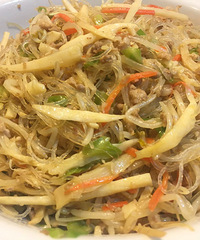 想念家乡的肉末粉丝生煎包