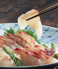 "萧山男子痴迷生鱼片 胆管里密密麻麻都是寄生虫"