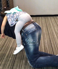 女儿奴认证!贾乃亮邓超甘愿被骑 驼小情人当“大马”